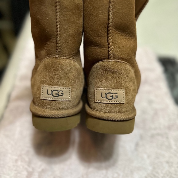 Womens UGG® Classic Short II Boot - Chestnut - Picture 1 of 6
